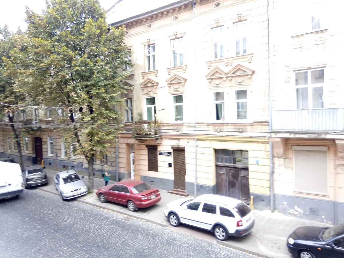 Flat On Sheptytskykh Lejlighed Lviv Eksteriør billede